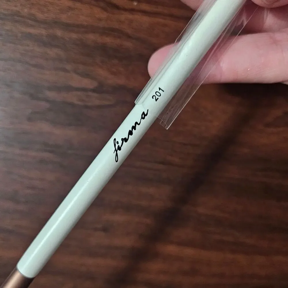 Firma Beauty Tall Blender Brush 201